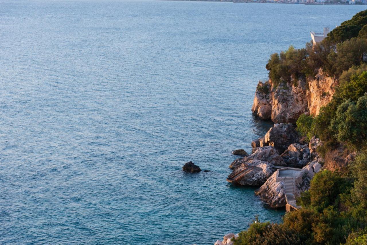 Hotel Miramare Vlorë Exterior foto